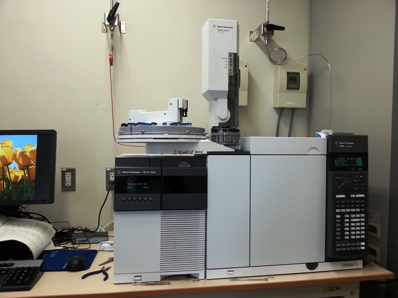 Agilent Technologies社 GC6890N / 5975B inert XL MSD （呼び名：XL-MSD）